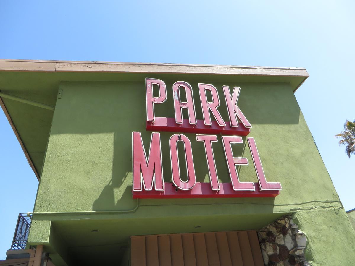 Park Motel Studio City Exterior photo